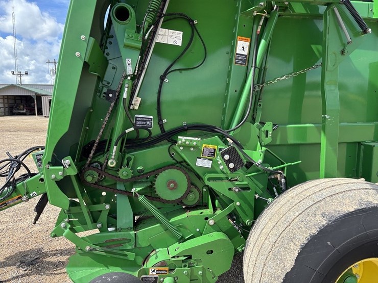 john-deere-569-premium-image-23