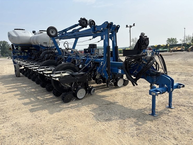 kinze-4900-image-6