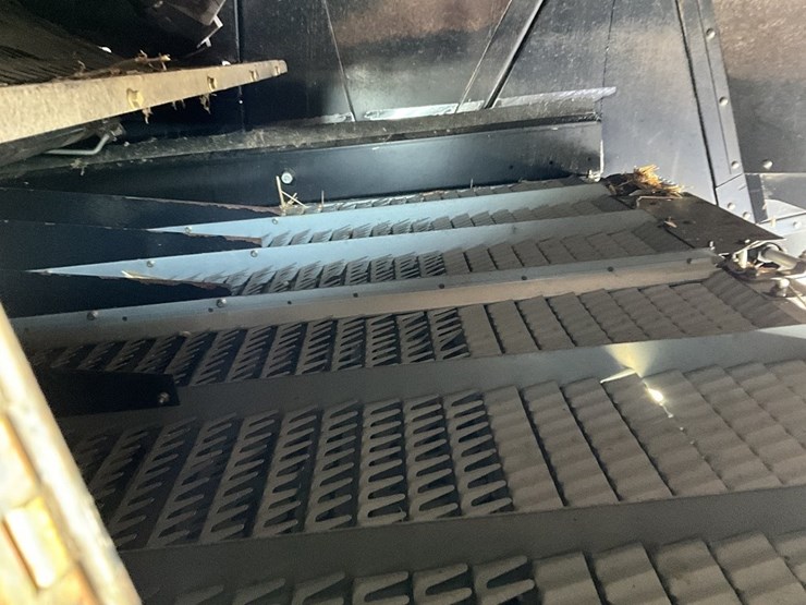 case-ih-5130-image-32