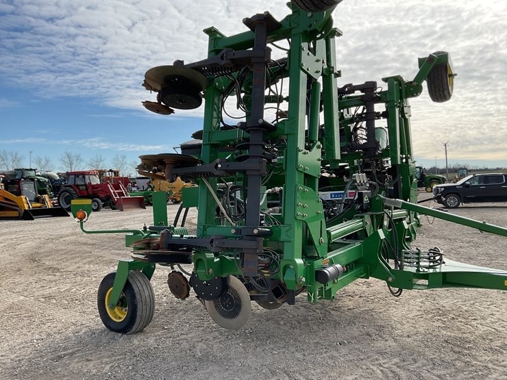 john-deere-2510h-image-4