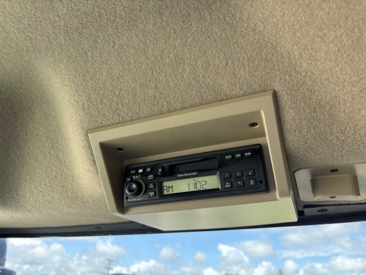 john-deere-4720-image-58