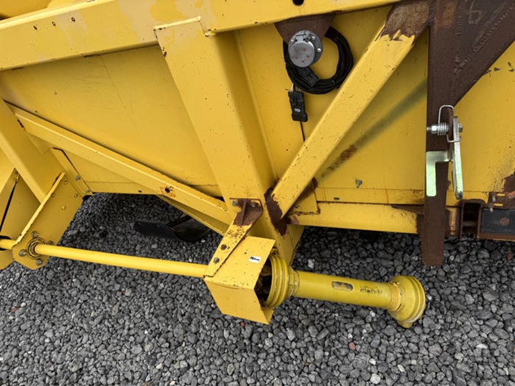 #111760-•-1999-nh-996c-#614214-image-6