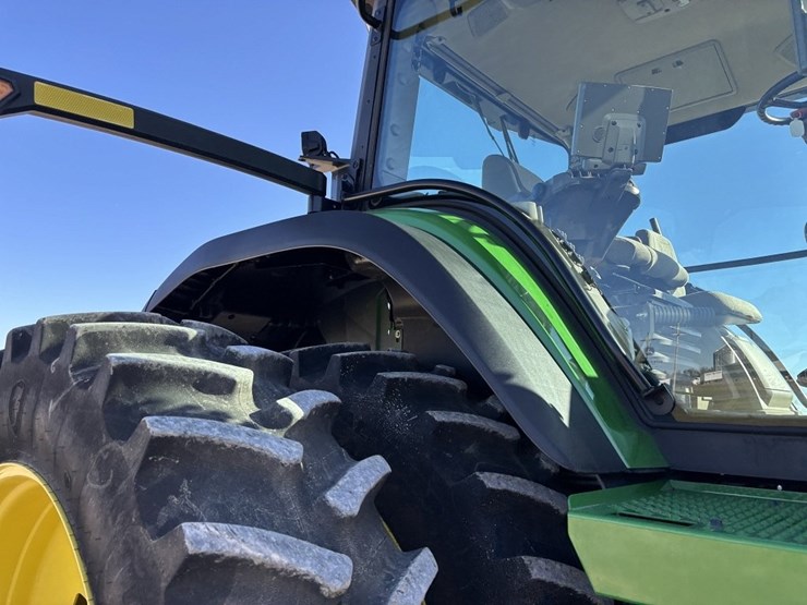 2022-john-deere-8r-280-image-17