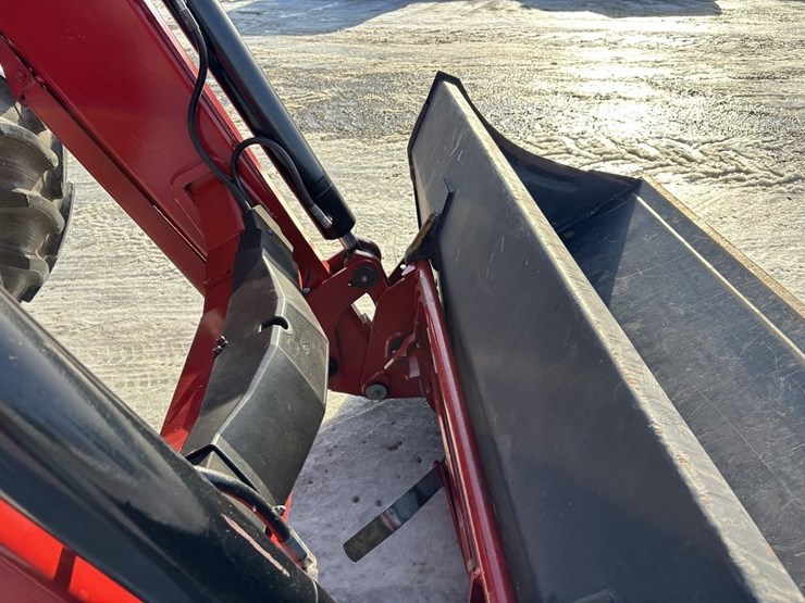 case-ih-maxxum-125-image-12