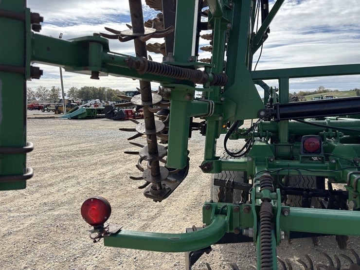 great-plains-4000tm-image-34