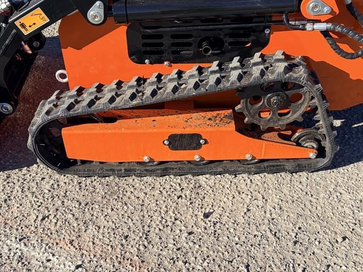 2025-sdlool-sl36c-skid-steer-image-8