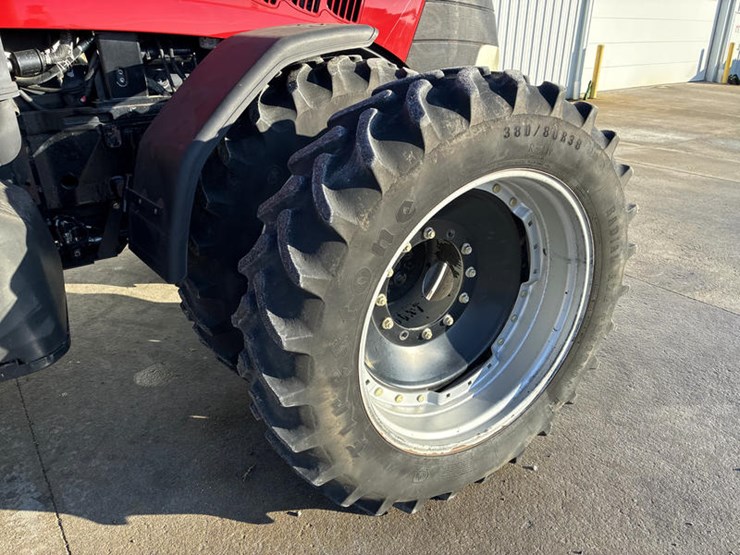 case-ih-magnum-305-image-58