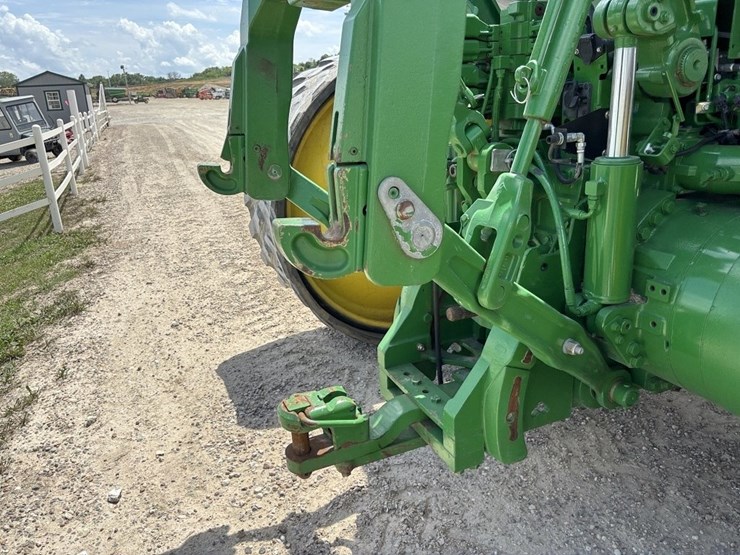 john-deere-8320rt-image-13