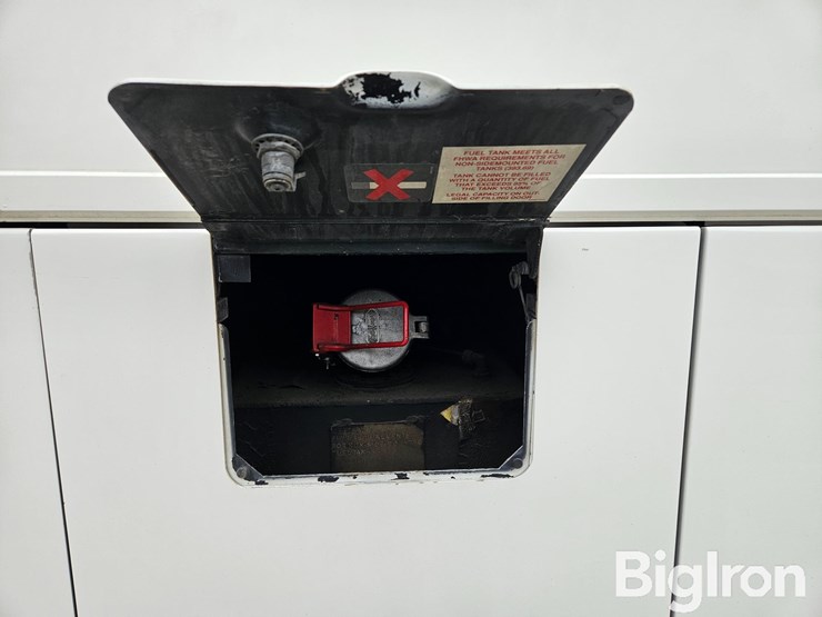 2000-vanhool-t2100-image-14