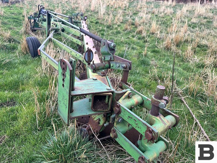 john-deere-3100-image-20