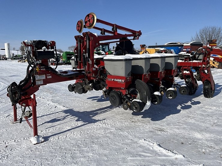 john-deere-6000-image-1