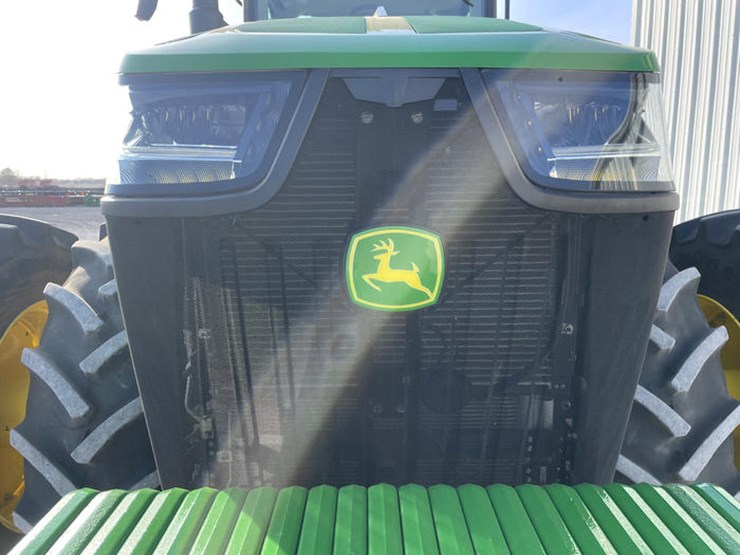 john-deere-8r-370-image-13