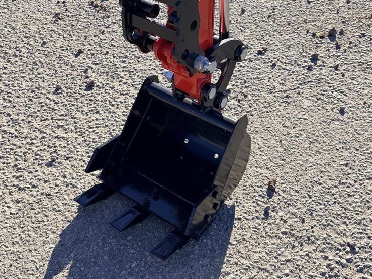 2025-vicsec-vc13-excavator-image-7