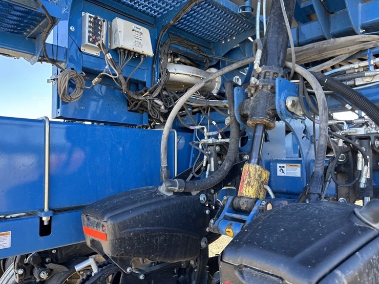 2024-kinze-5900-image-37