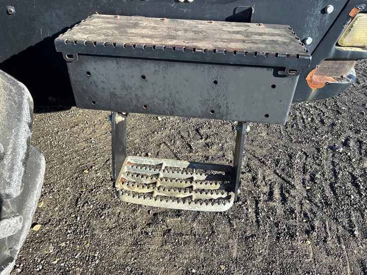 case-ih-steiger-335-image-20