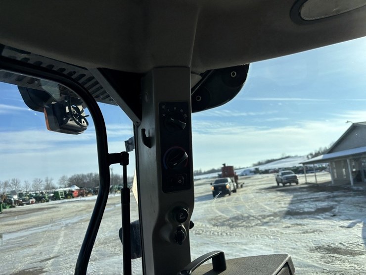 case-ih-maxxum-125-image-46