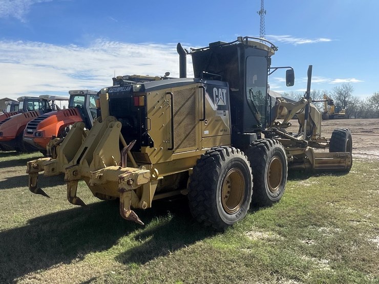 caterpillar-140m-image-5