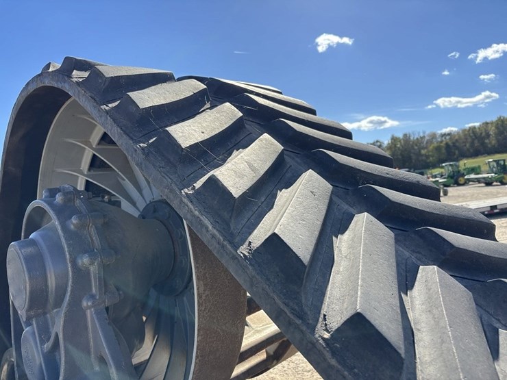 camso-agco-fendt-combine-tracks-image-7