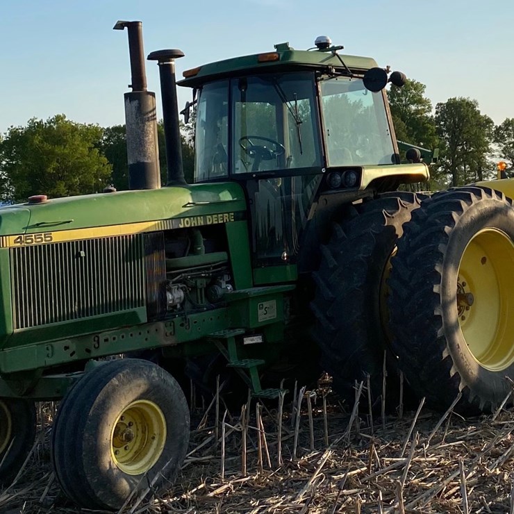 JOHN DEERE 4555