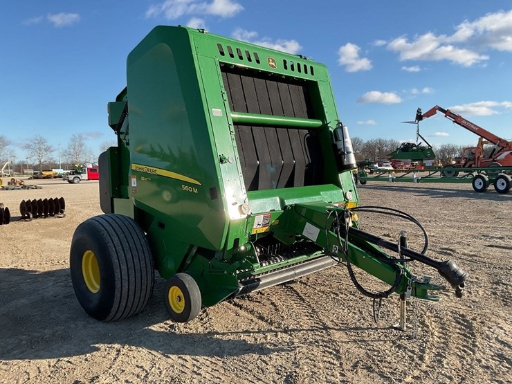 john-deere-560m-image-7