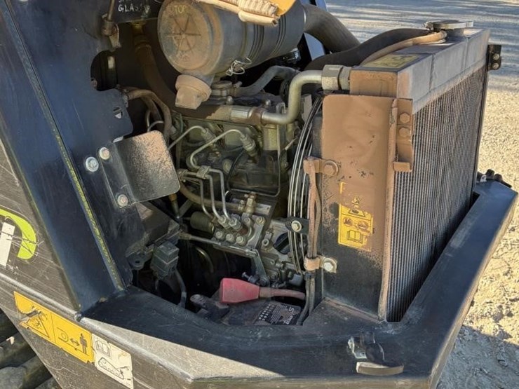 2019-asv-rt25-skid-steer-track-loader-image-11