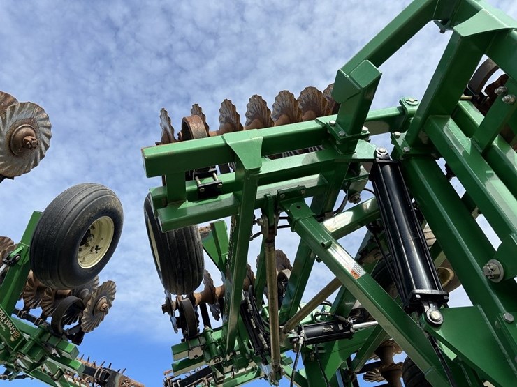 great-plains-4000tm-image-56