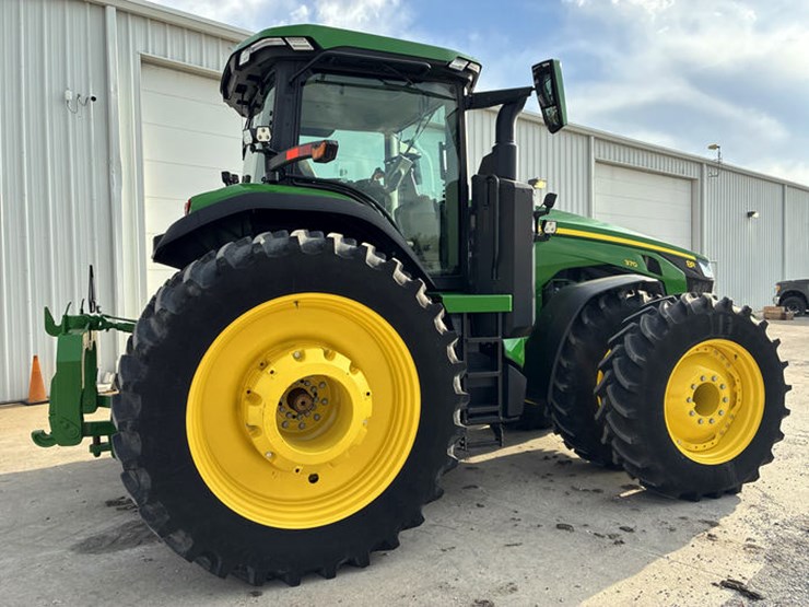 john-deere-8r-370-image-3