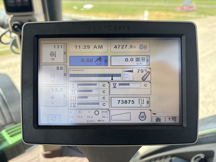 john-deere-7215r-image-40