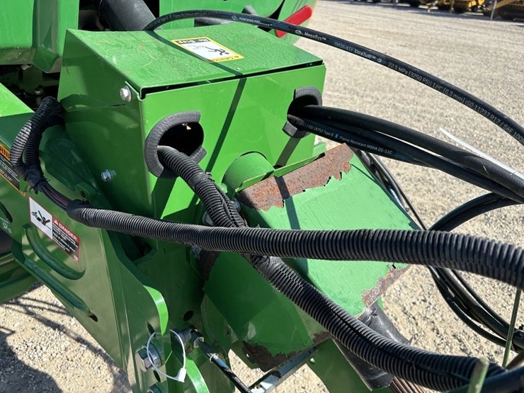 john-deere-l341-image-10