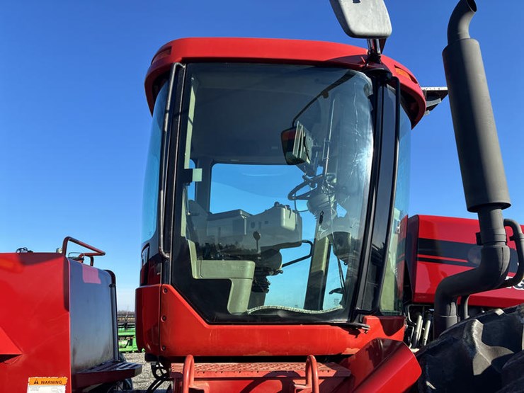 case-ih-steiger-335-image-22