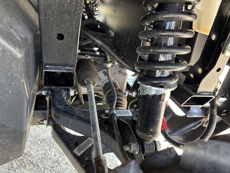 john-deere-gator-image-15