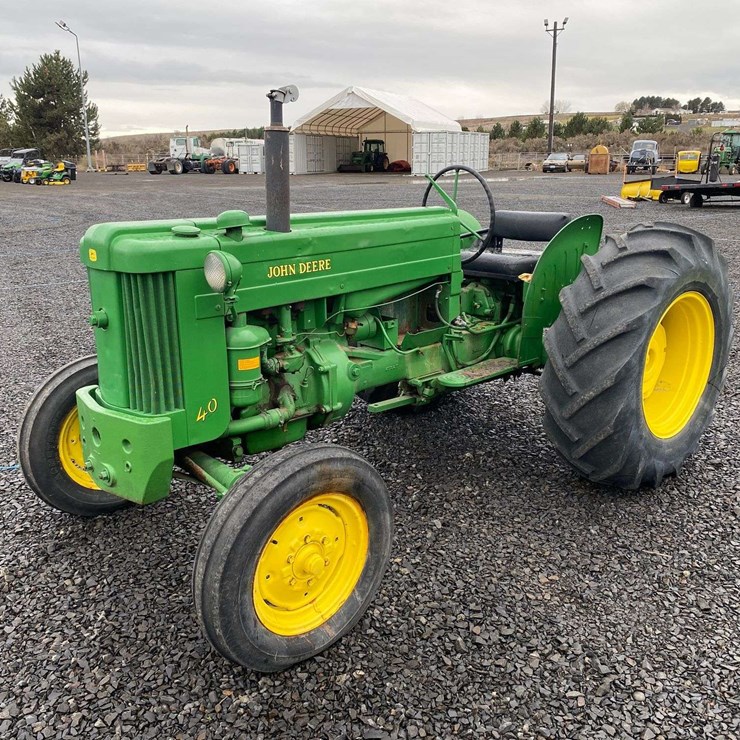 JOHN DEERE 40