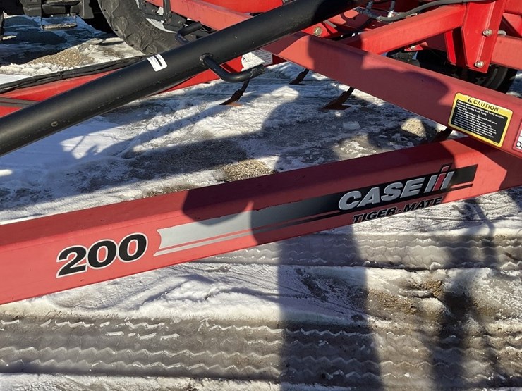 case-ih-tigermate-200-image-15