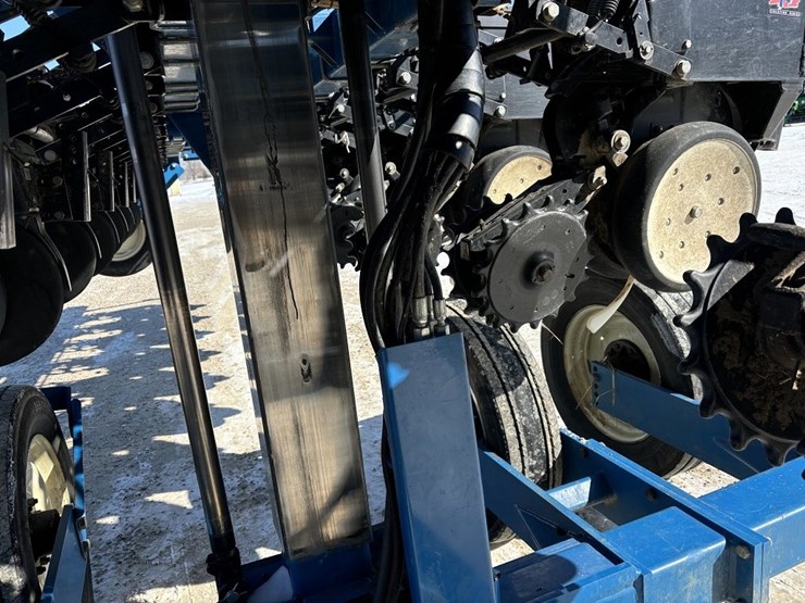 kinze-3600-image-26