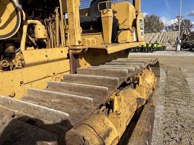 caterpillar-d7-image-36