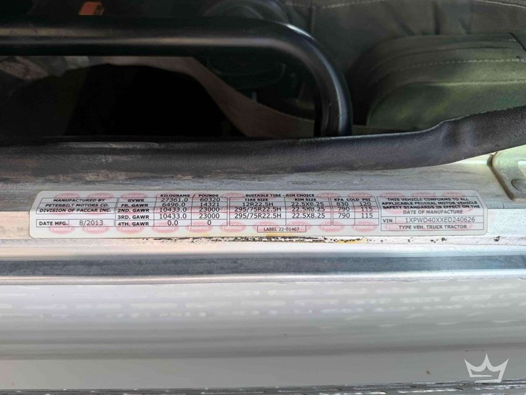 2014-peterbilt-388-image-9