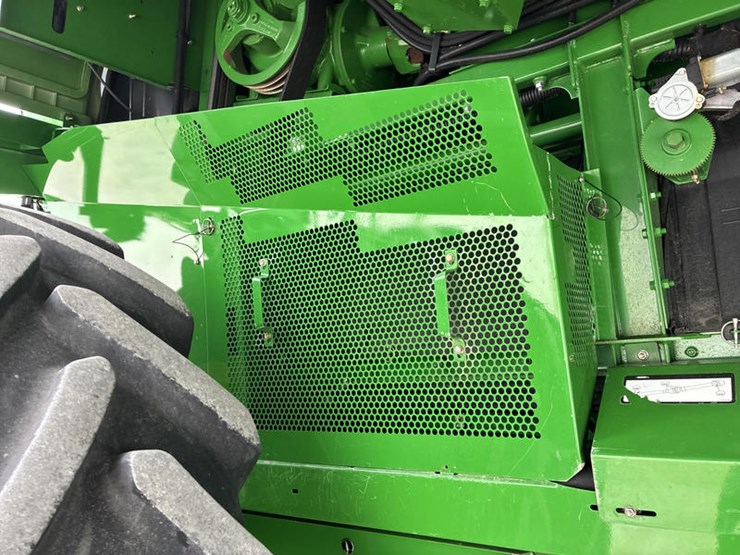 john-deere-s680-image-52