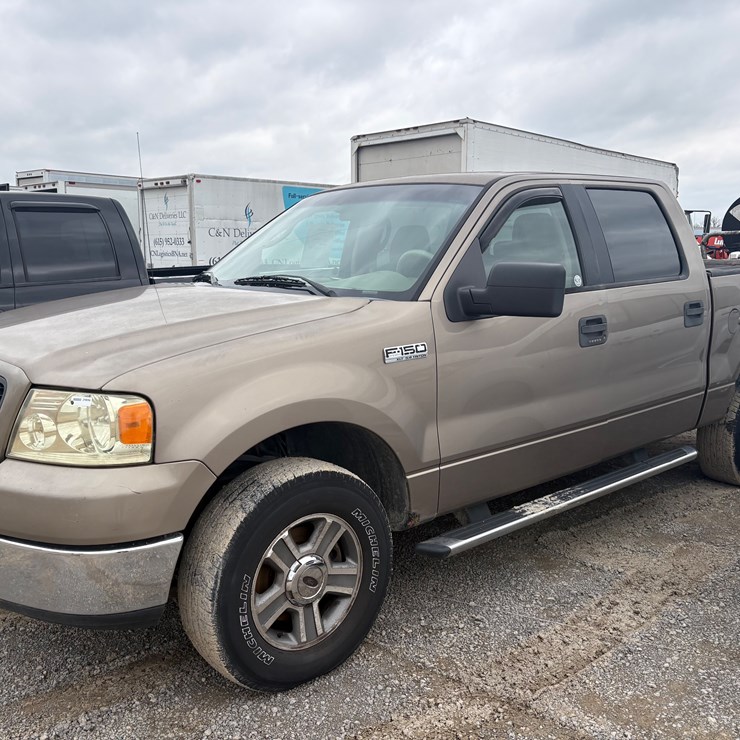 2005 FORD F150 XLT
