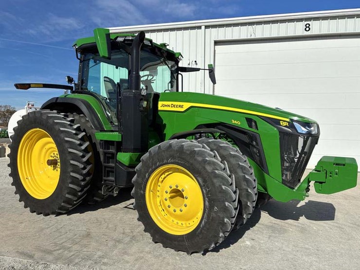 2023-john-deere-8r-340-image-1
