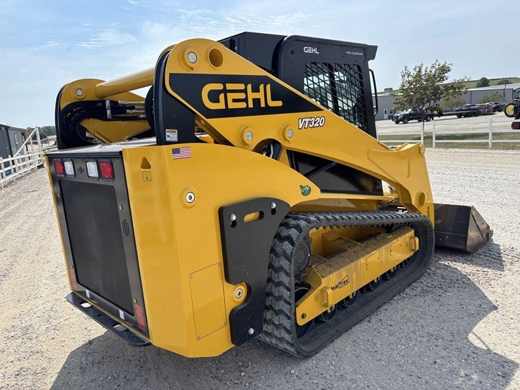 gehl-vt320-image-5
