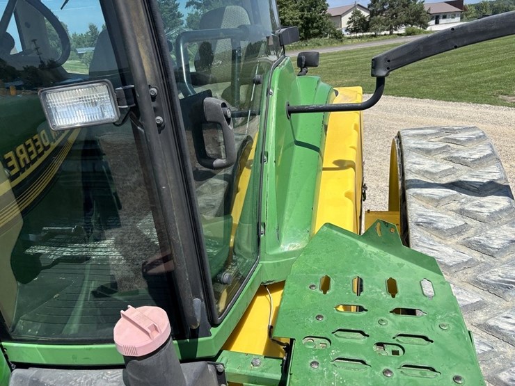 john-deere-8410t-image-49