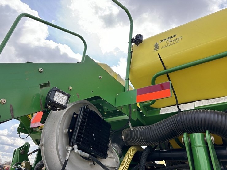 john-deere-1770nt-image-45