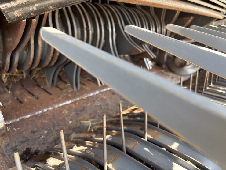 massey-ferguson-rb4180v-image-14