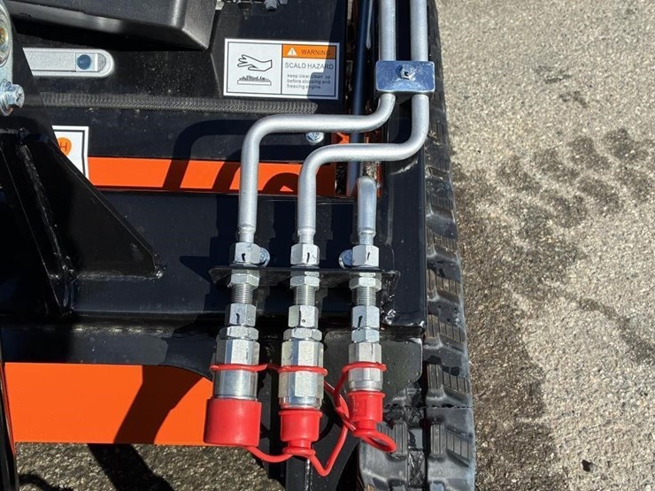 2025-mms-36c-skid-steer-track-loader-image-7