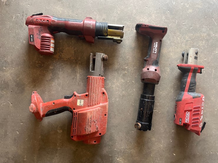 #3411-•-lot-of-assorted-hilti-pipe-crimpers-and-heads-image-1