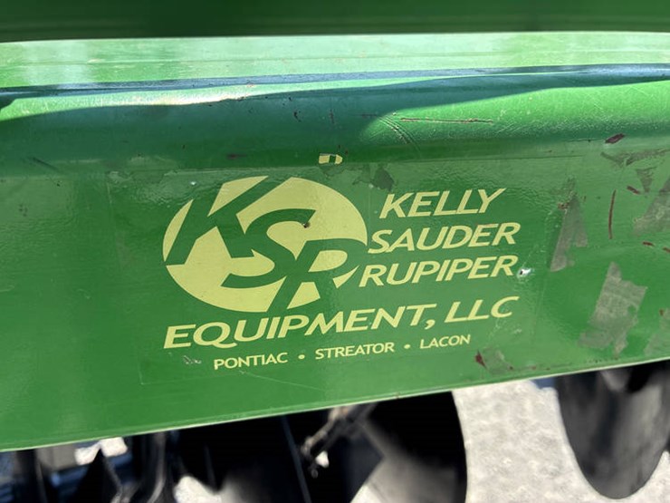 john-deere-637-image-27