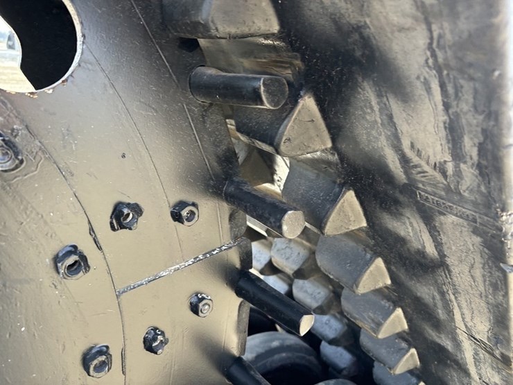 soucy-s3-tractor-tracks-image-12