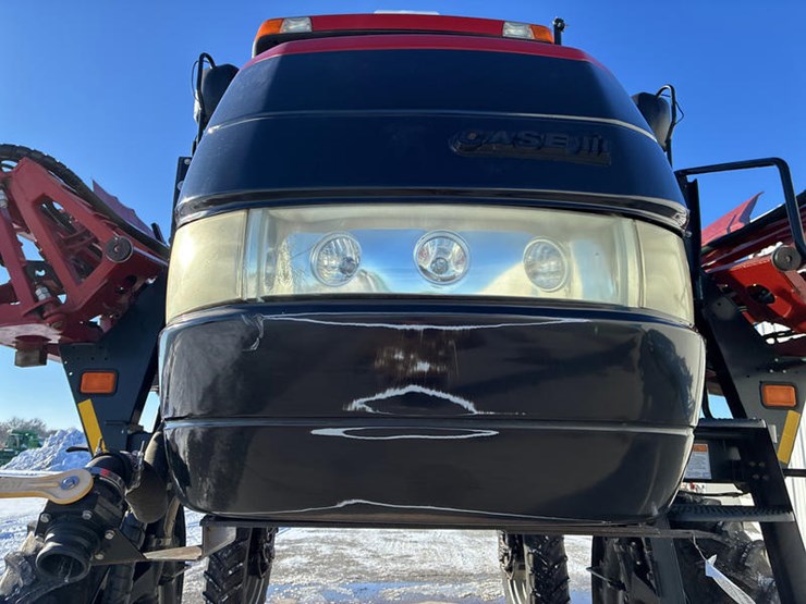 case-ih-patriot-3340-image-13