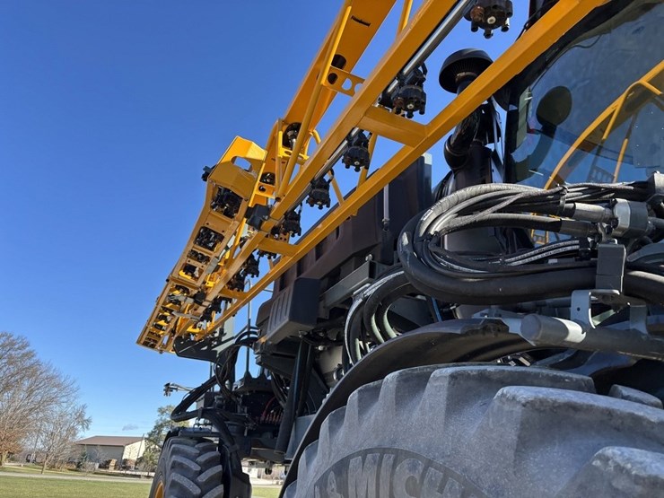 hagie-sts12-image-17