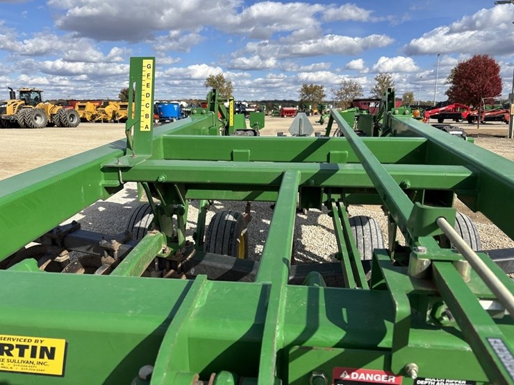 case-ih-8230-image-83